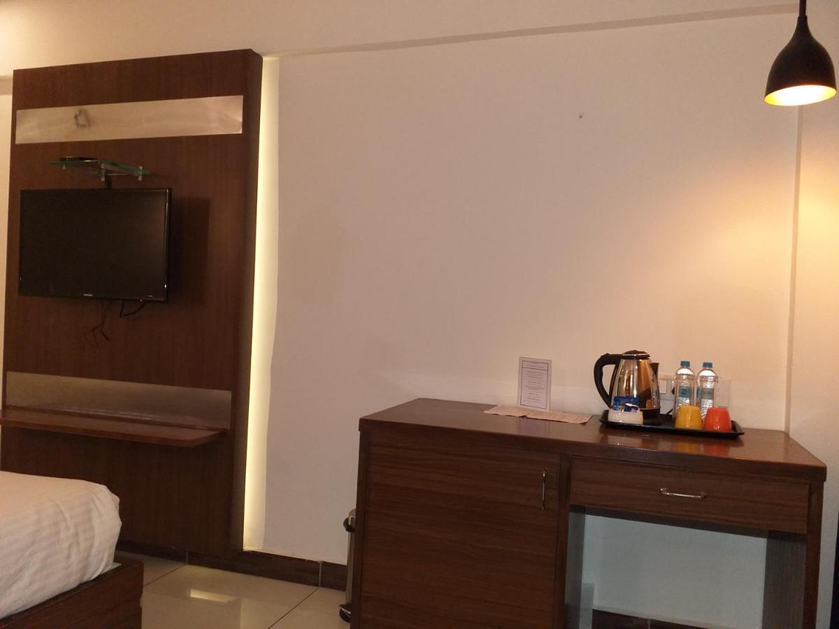 Klase Hotels Chennai Eksteriør bilde